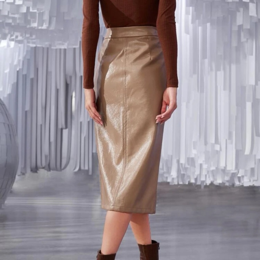 Faux leather midi skirt - Picture 3 of 3